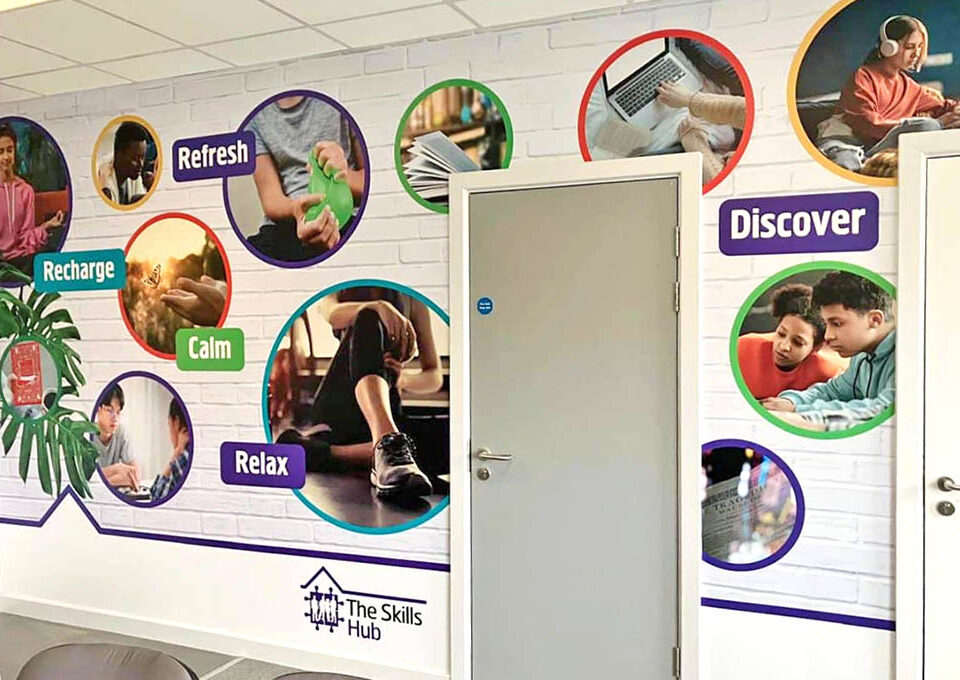 Skils-Hub-Classroom-Graphicsc3-1180×885